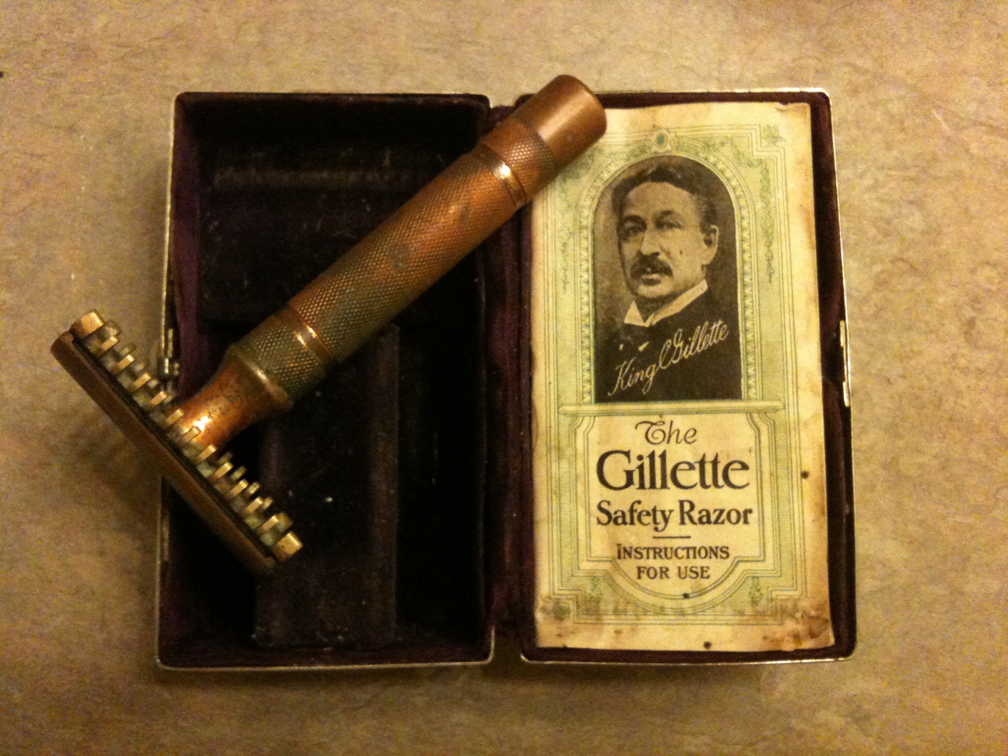 The 1911 Gillette Safety Razor - Funranium Labs