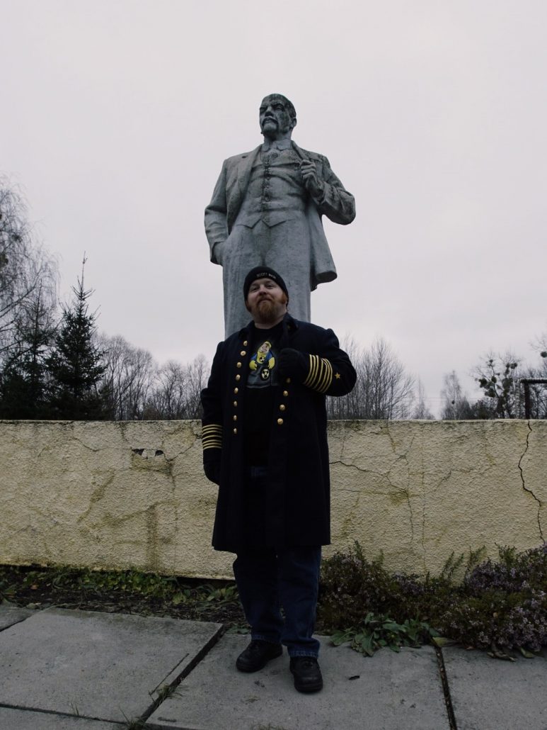 Comrade Lenin & Commodore Funranium - Statue in the town of Chernobyl.